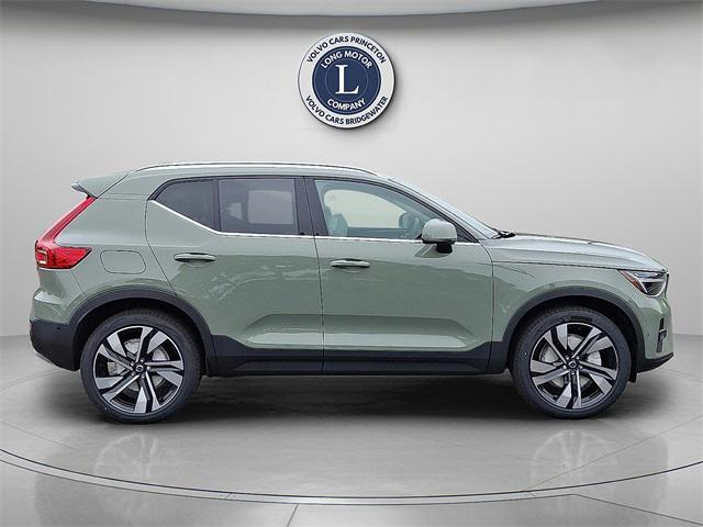 new 2025 Volvo XC40 car, priced at $52,235