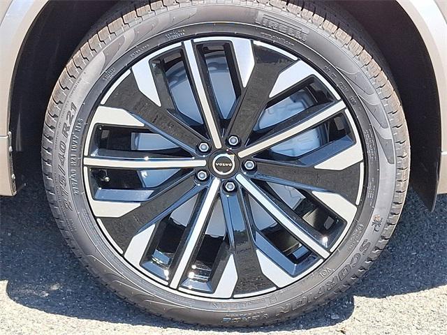 new 2026 Volvo XC90 car, priced at $68,155