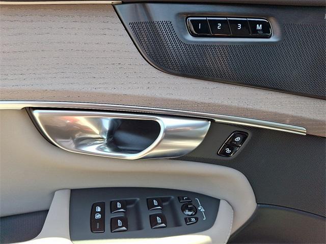 new 2026 Volvo XC90 car, priced at $68,155