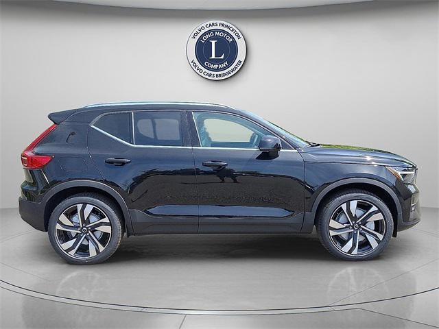 new 2025 Volvo XC40 car, priced at $51,565