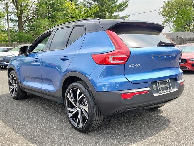used 2021 Volvo XC40 car, priced at $31,992