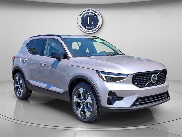 new 2026 Volvo XC40 car
