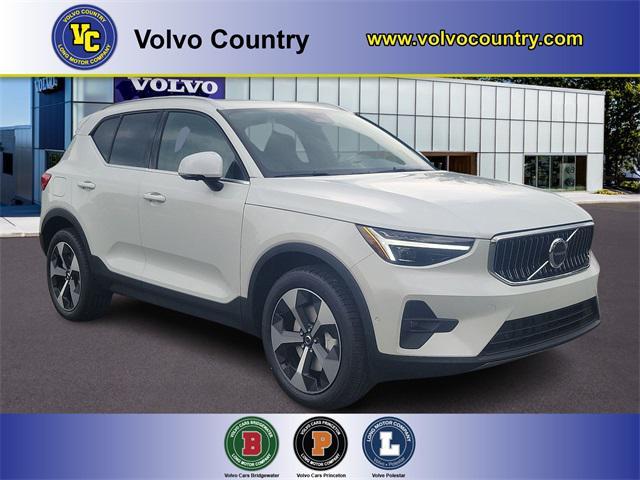 new 2025 Volvo XC40 car, priced at $48,100