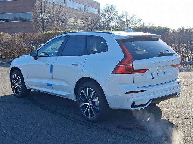 new 2025 Volvo XC60 car, priced at $56,315