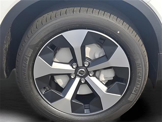 new 2025 Volvo XC40 car, priced at $47,765