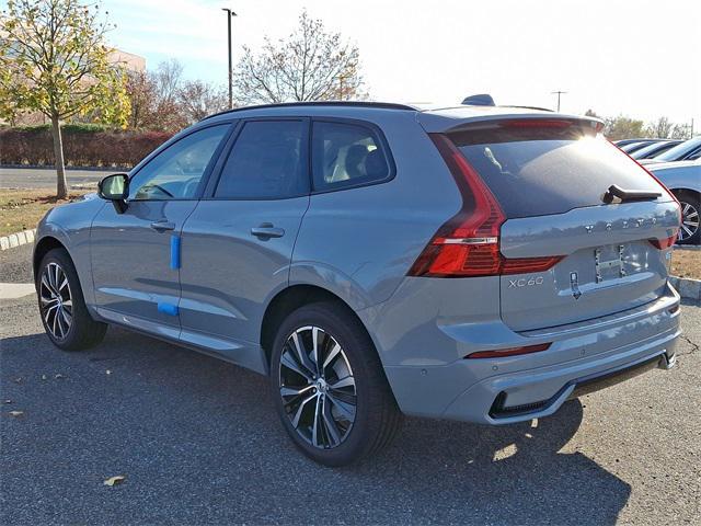 new 2025 Volvo XC60 car, priced at $55,335