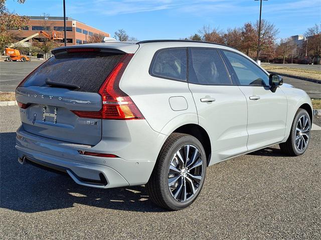 new 2025 Volvo XC60 car, priced at $55,335