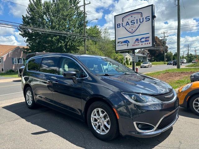 used 2020 Chrysler Pacifica car, priced at $19,663