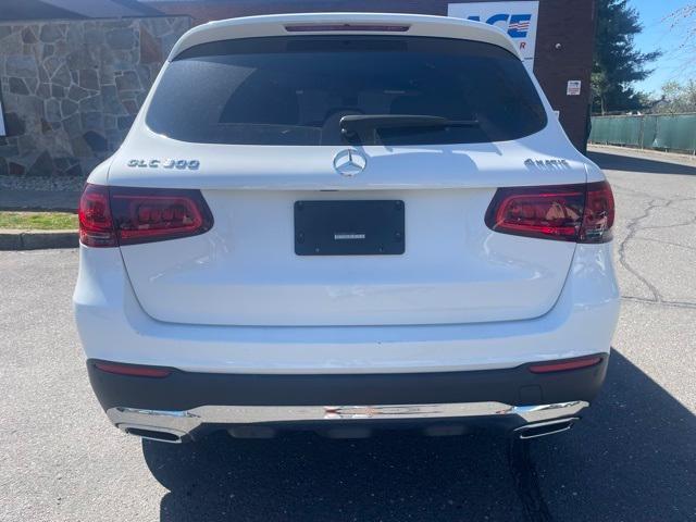 used 2021 Mercedes-Benz GLC 300 car, priced at $27,996