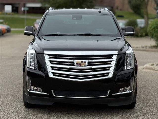 used 2020 Cadillac Escalade ESV car, priced at $39,497