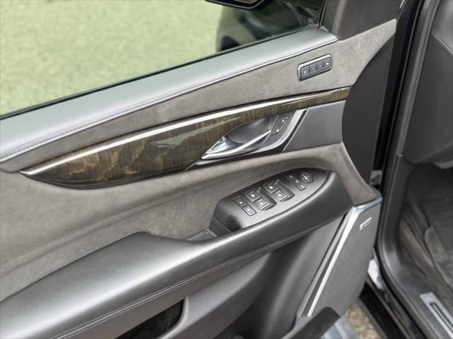 used 2020 Cadillac Escalade ESV car, priced at $39,497