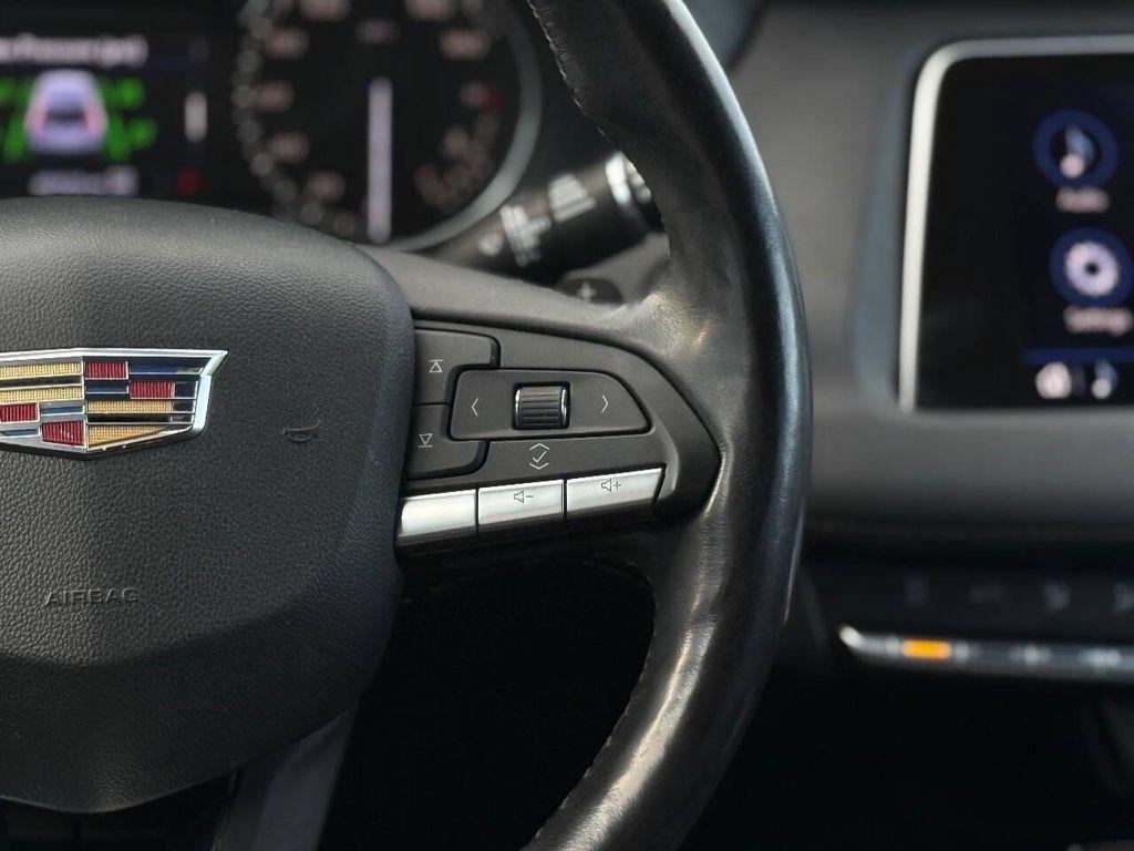 used 2021 Cadillac XT4 car, priced at $19,997