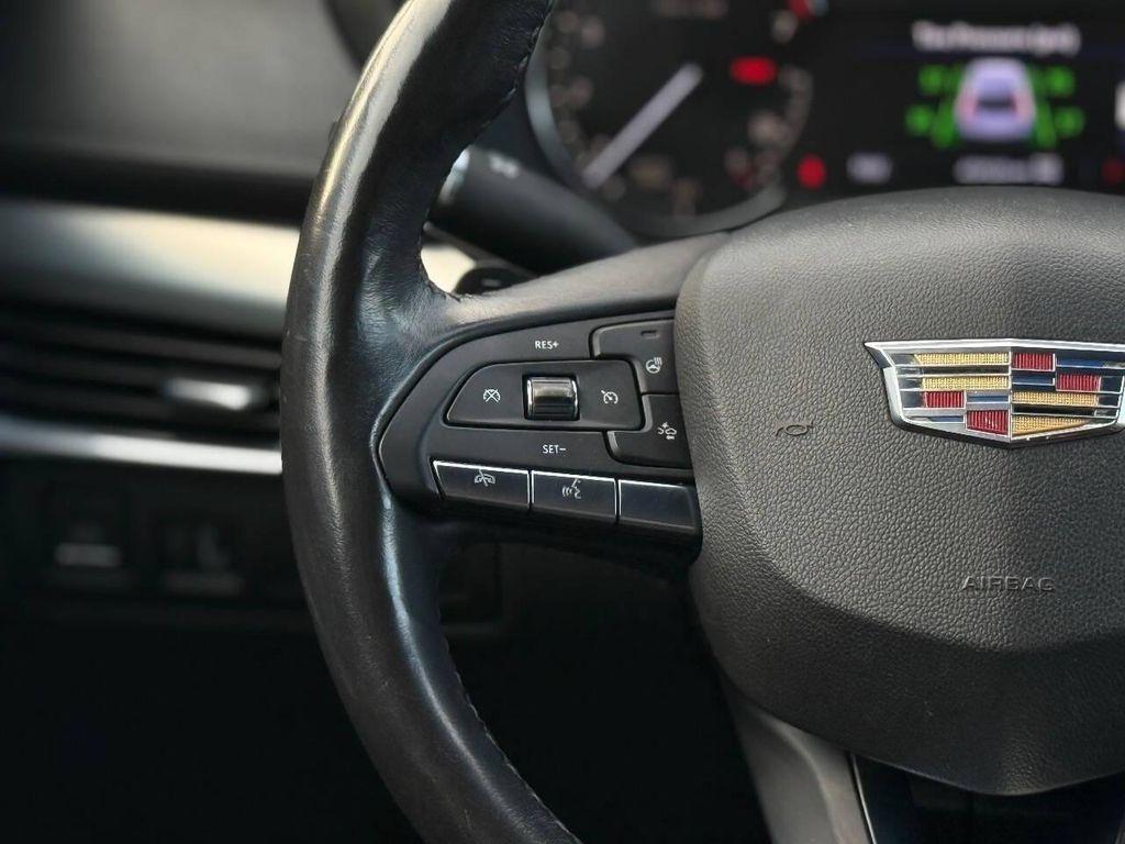 used 2021 Cadillac XT4 car, priced at $19,997