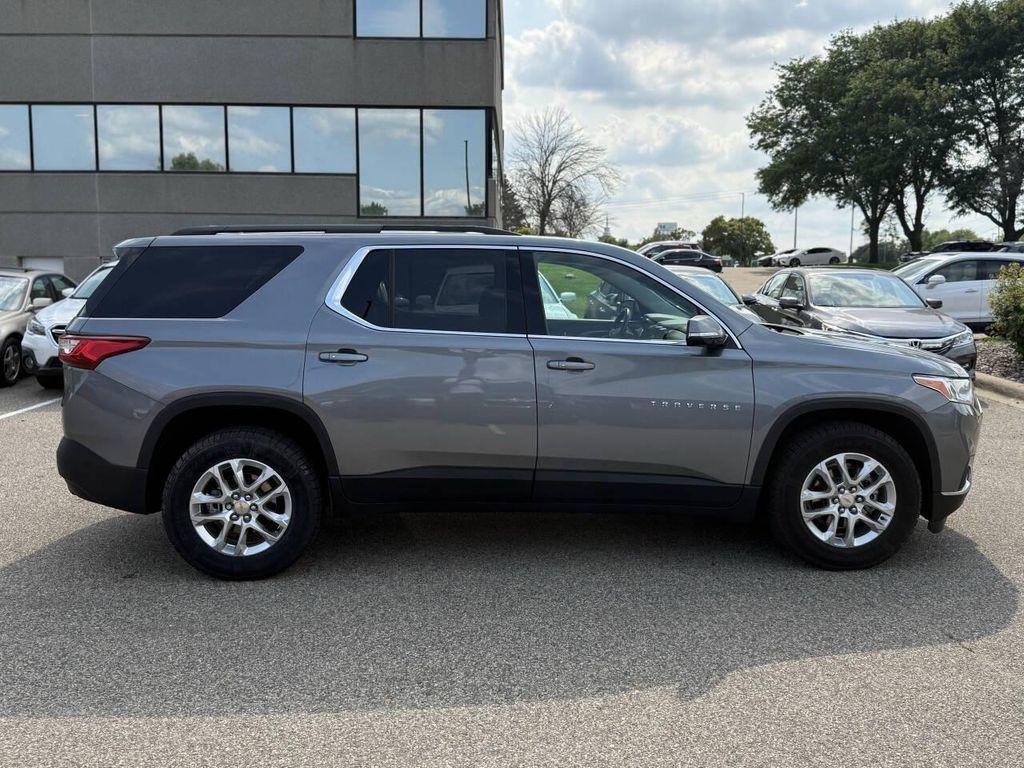 used 2021 Chevrolet Traverse car, priced at $19,997