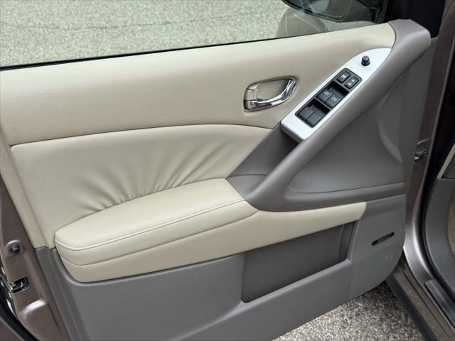 used 2009 Nissan Murano car, priced at $6,497