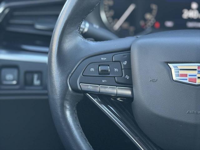used 2023 Cadillac XT6 car, priced at $30,997