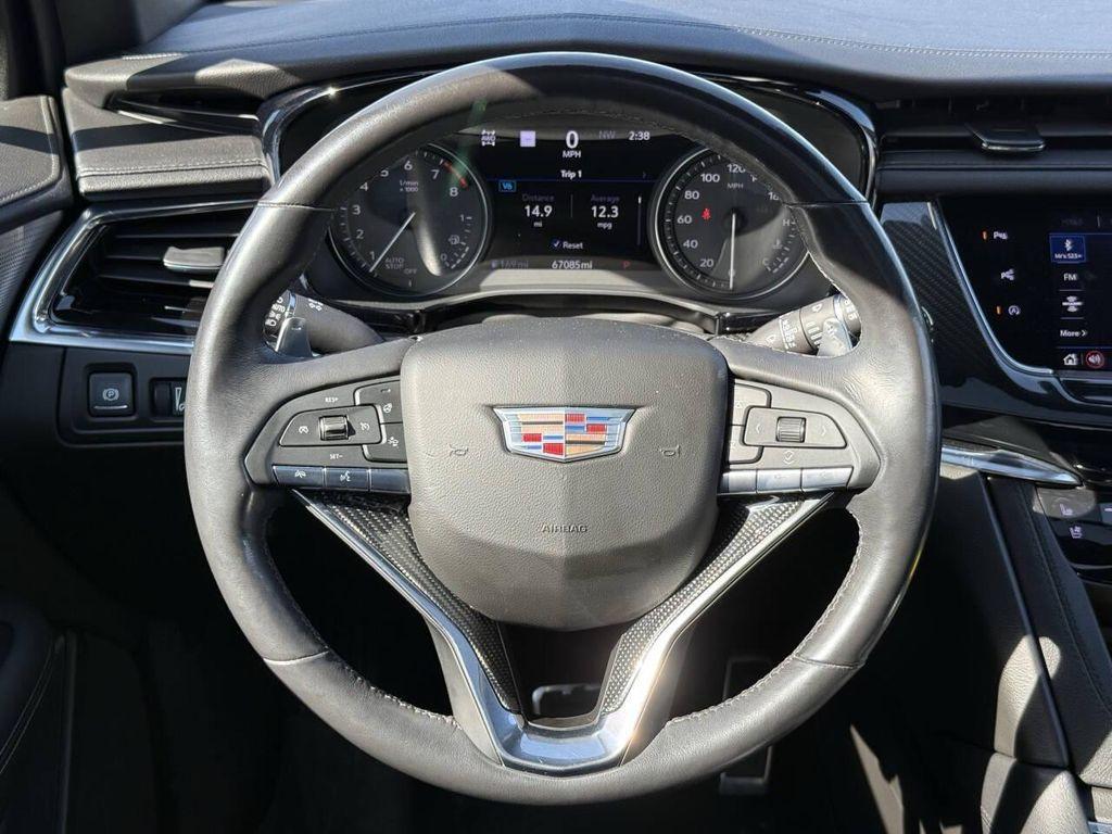 used 2020 Cadillac XT6 car, priced at $19,997