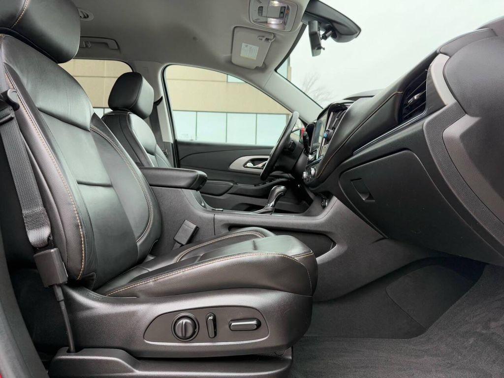 used 2020 Chevrolet Traverse car, priced at $21,497