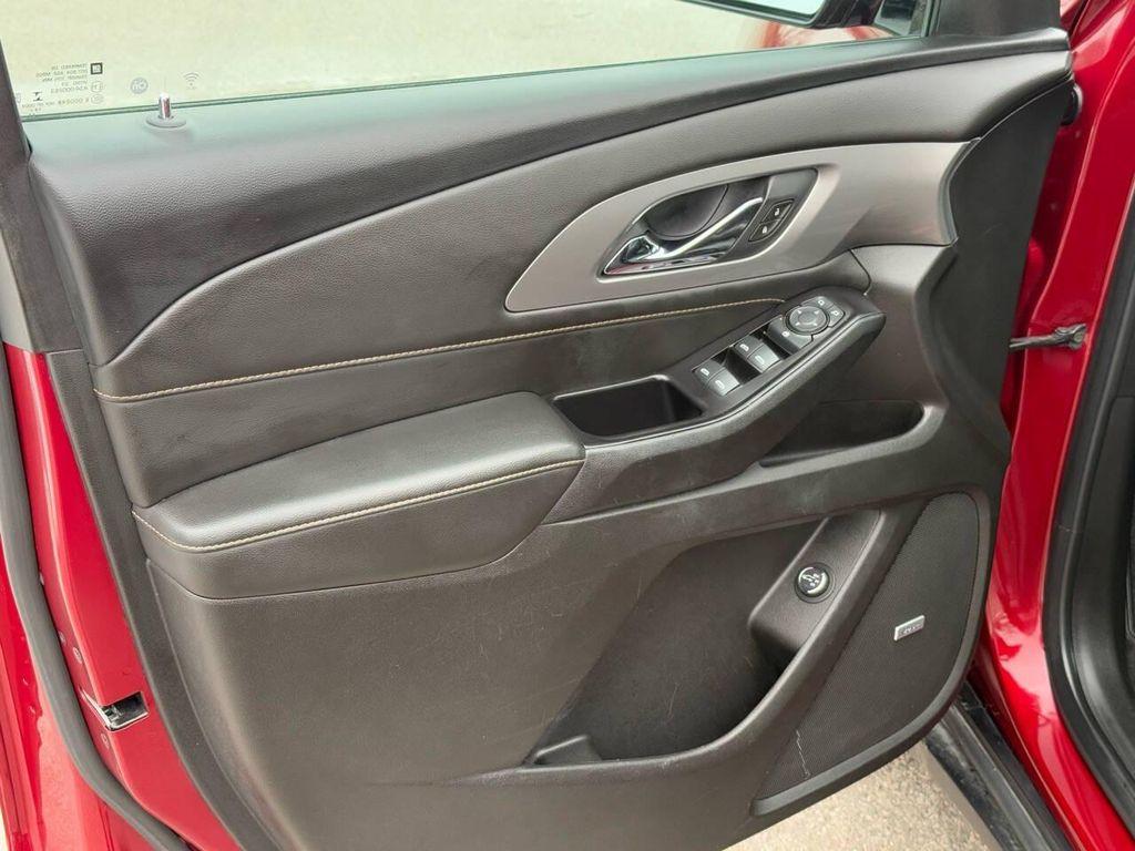 used 2020 Chevrolet Traverse car, priced at $21,497