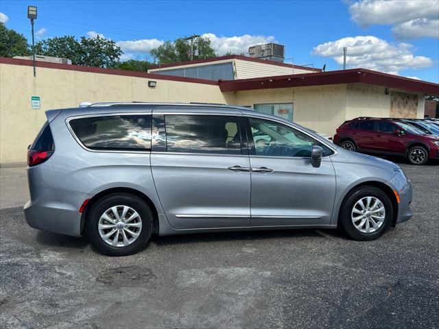 used 2019 Chrysler Pacifica car, priced at $16,486