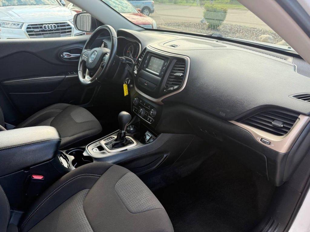 used 2015 Jeep Cherokee car, priced at $9,997