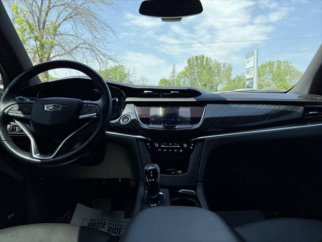 used 2022 Cadillac XT6 car, priced at $28,997