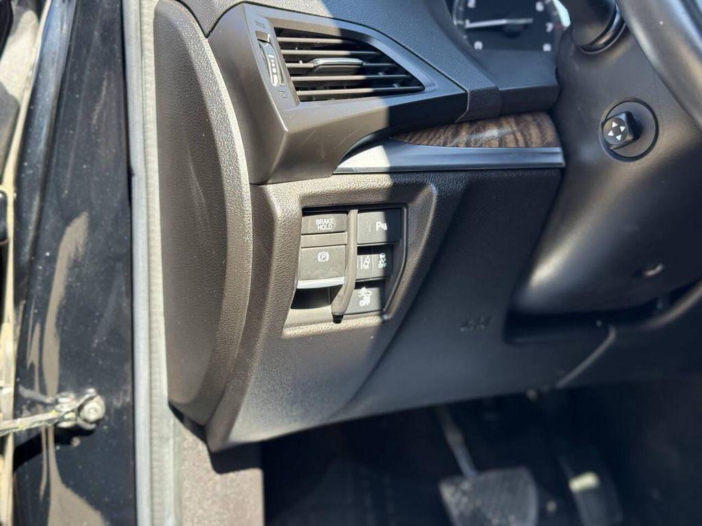 used 2020 Acura MDX car