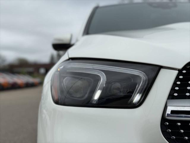 used 2022 Mercedes-Benz GLE 450 car, priced at $54,997