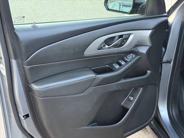 used 2019 Chevrolet Traverse car, priced at $16,297