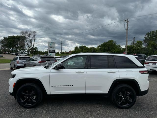 used 2023 Jeep Grand Cherokee car, priced at $37,784