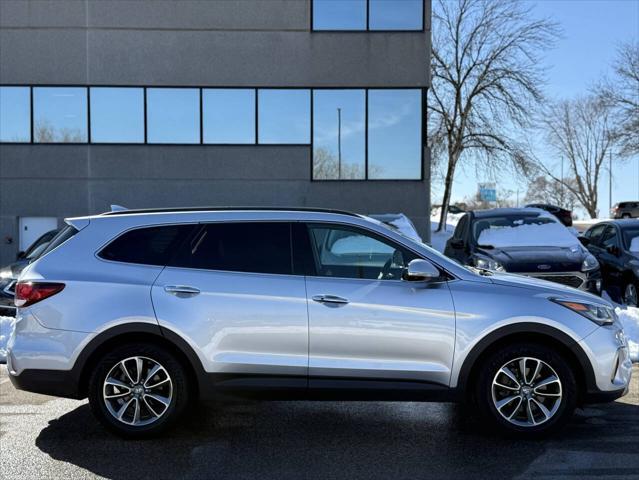 used 2018 Hyundai Santa Fe car, priced at $13,997