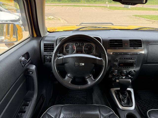 used 2006 Hummer H3 car, priced at $9,997