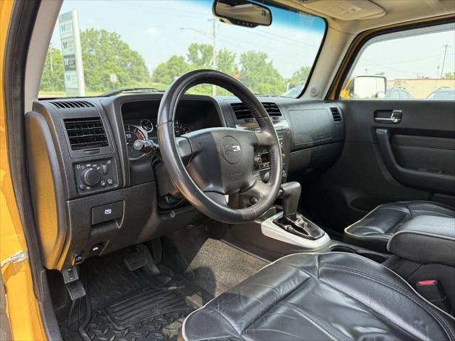 used 2006 Hummer H3 car, priced at $9,997