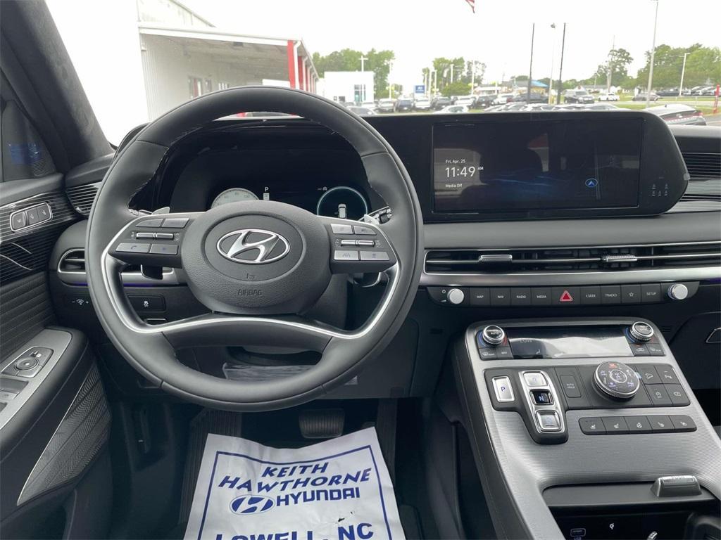 new 2025 Hyundai Palisade car, priced at $53,484