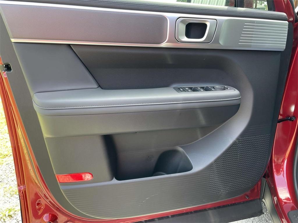 new 2025 Hyundai Santa Fe car, priced at $41,529