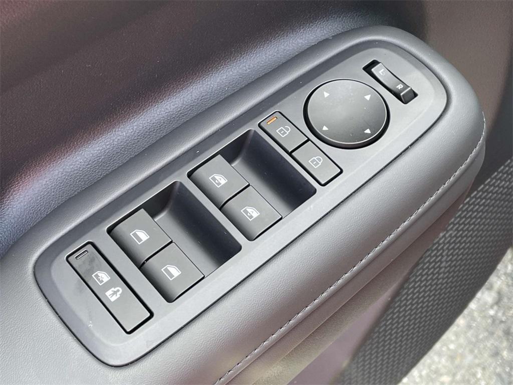 new 2025 Hyundai Santa Fe car, priced at $41,529