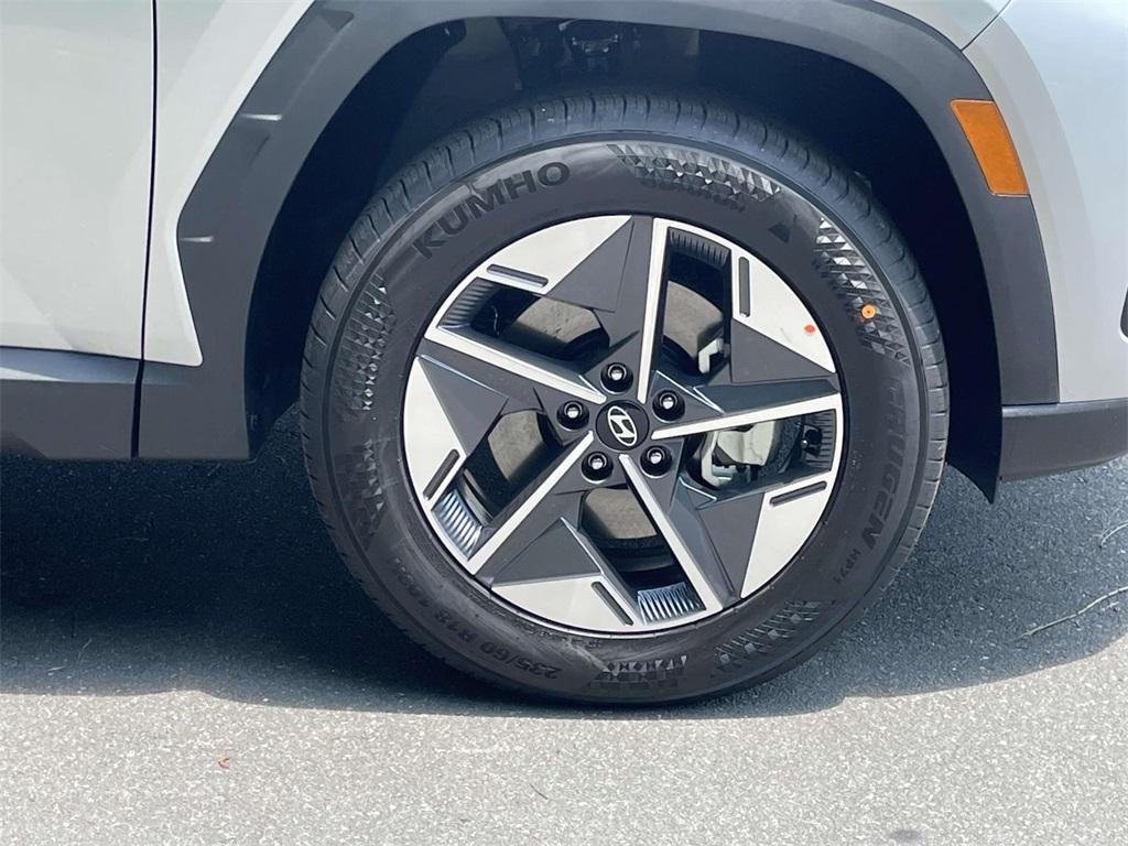 new 2025 Hyundai Tucson car, priced at $35,763