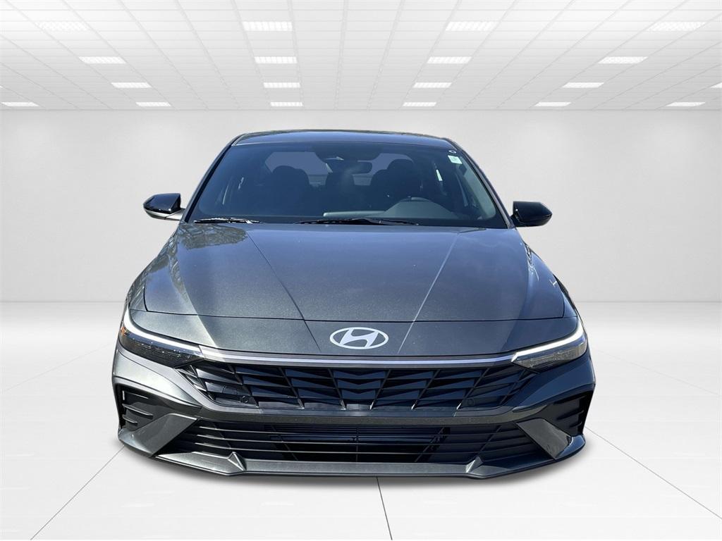 new 2025 Hyundai Elantra car, priced at $24,645