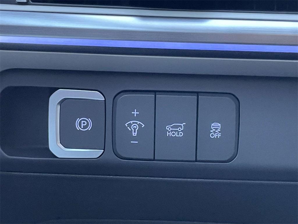 new 2026 Hyundai SANTA FE HEV car, priced at $51,675