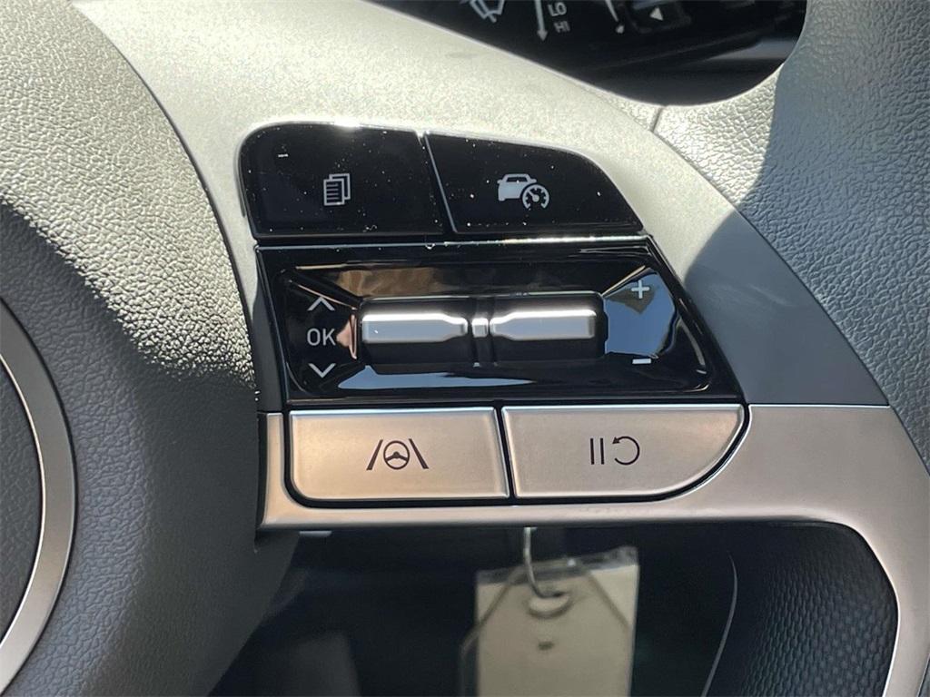 new 2025 Hyundai Elantra car, priced at $23,590