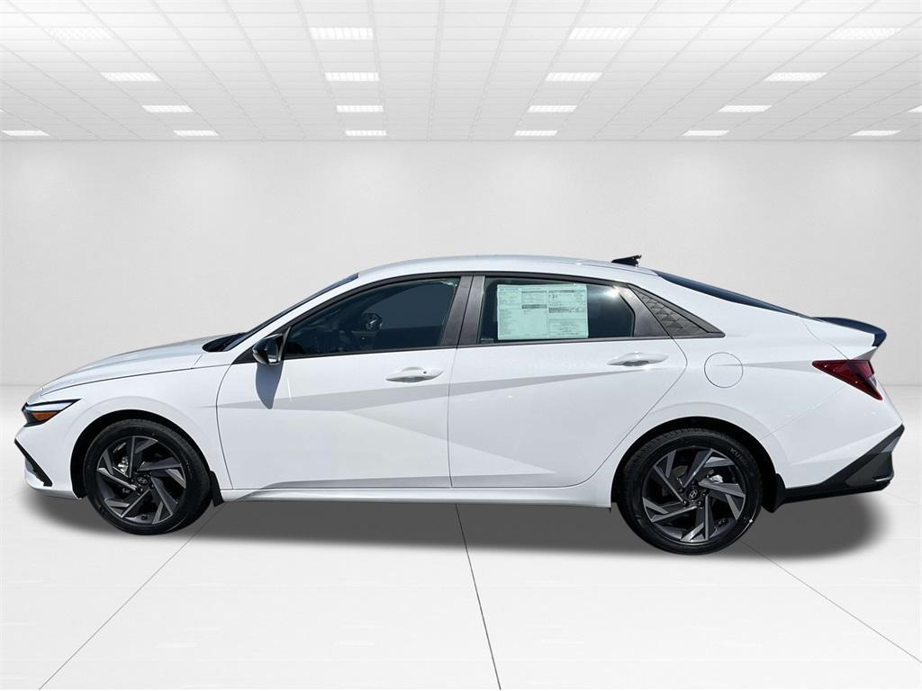 new 2025 Hyundai Elantra car, priced at $24,708