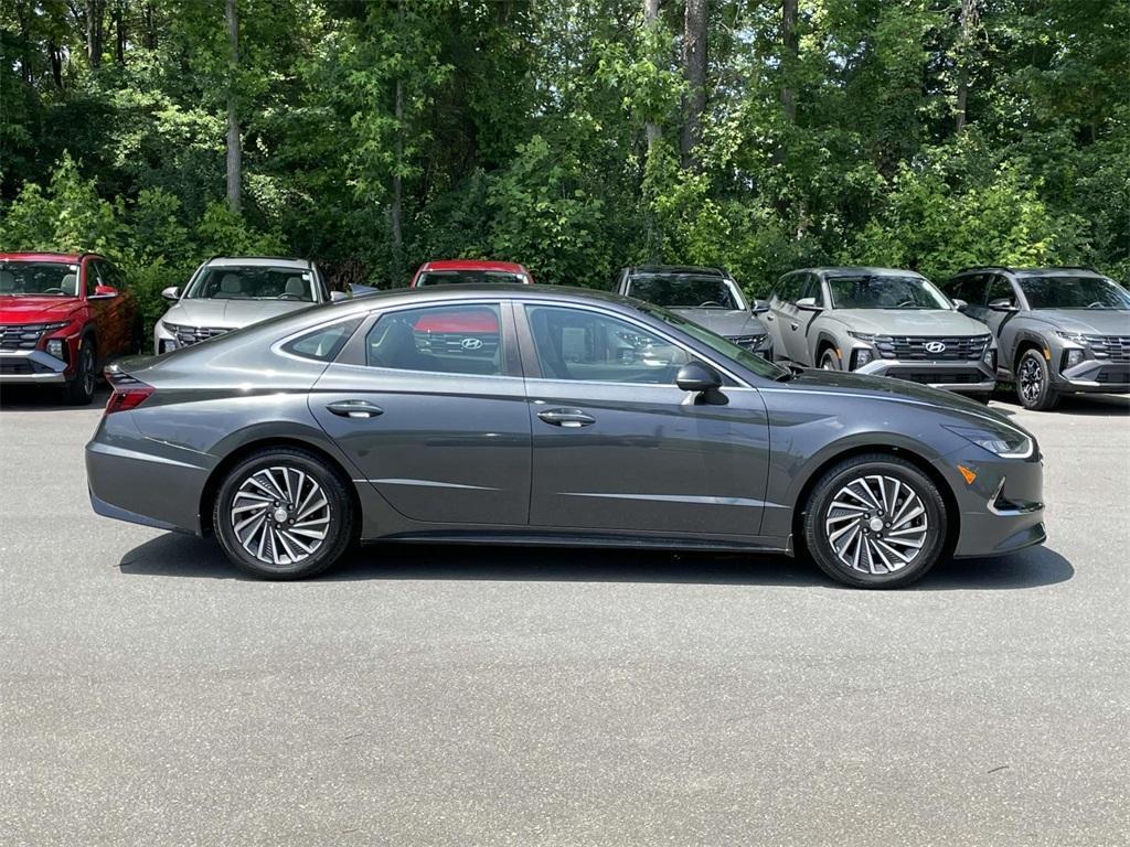 used 2022 Hyundai Sonata Hybrid car, priced at $17,633