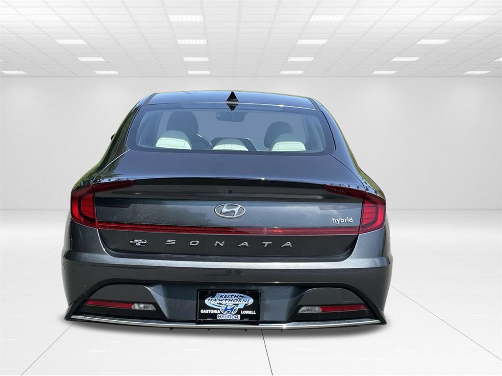 used 2022 Hyundai Sonata Hybrid car, priced at $17,633