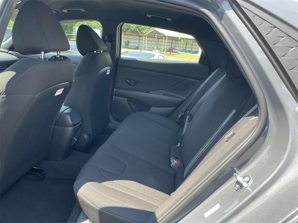 new 2025 Hyundai Elantra car, priced at $24,292