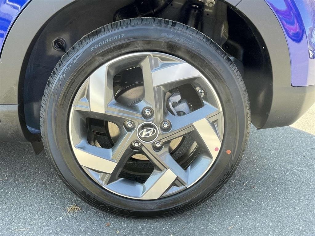 new 2025 Hyundai Venue car, priced at $24,796