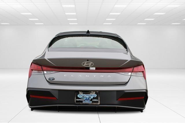 new 2024 Hyundai Elantra car, priced at $26,565