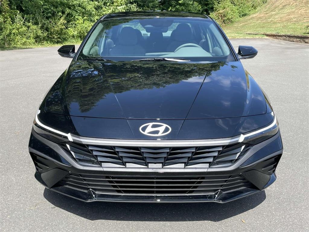 new 2025 Hyundai Elantra car, priced at $23,563