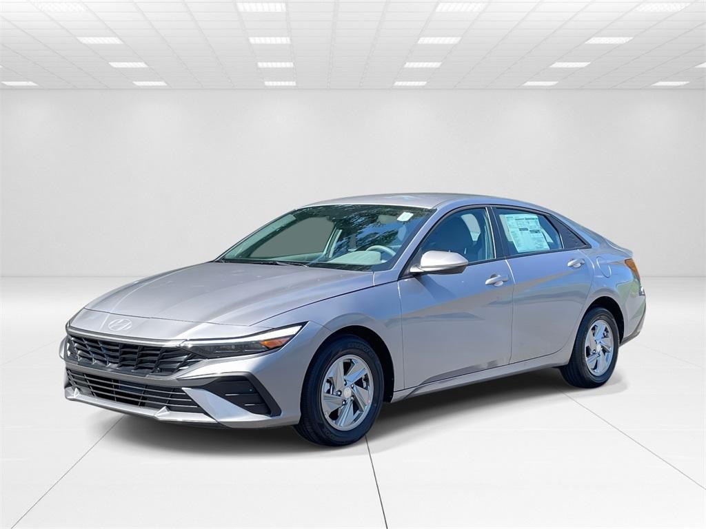 new 2025 Hyundai Elantra car, priced at $23,618