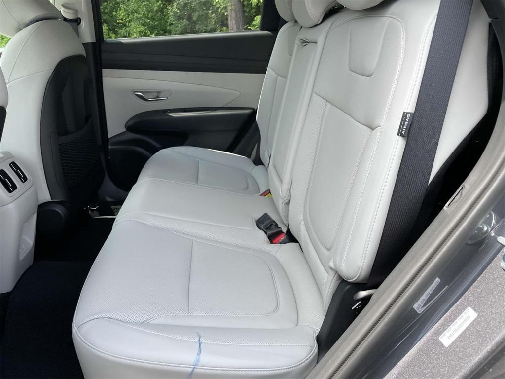 new 2025 Hyundai TUCSON Hybrid car, priced at $37,822
