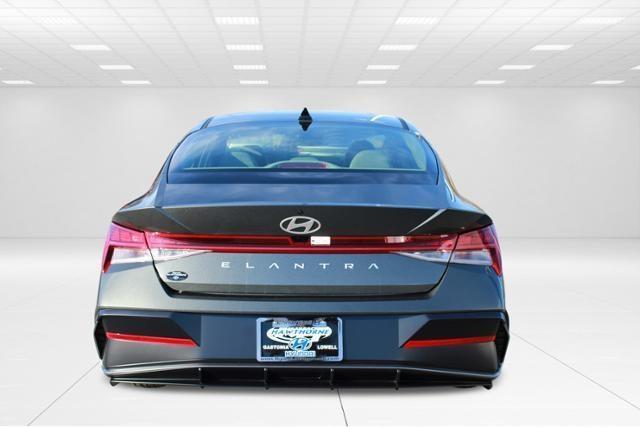 new 2024 Hyundai Elantra car, priced at $26,565